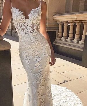 NWT VINTAGE WEDDING GOWN